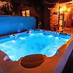 Ozonia Wellness House Horská chata Sahy