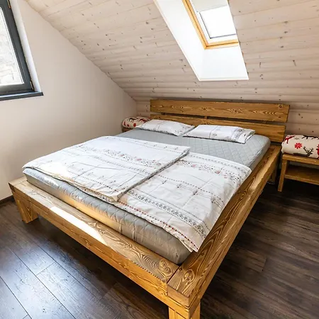 Шале Ozonia Wellness House Sahy