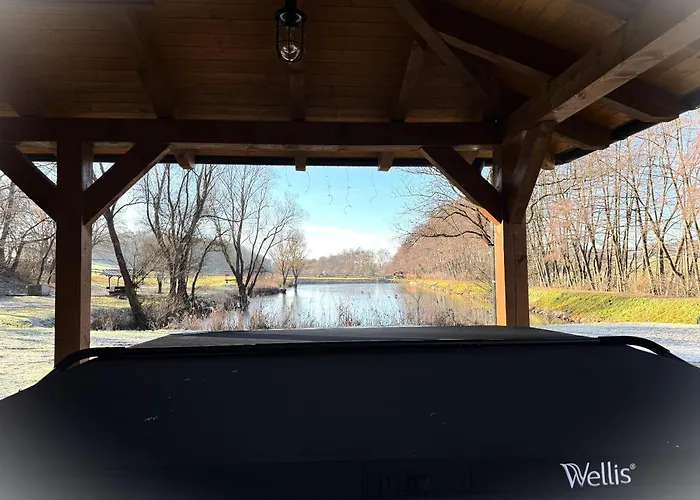 Ozonia Wellness House Шале *